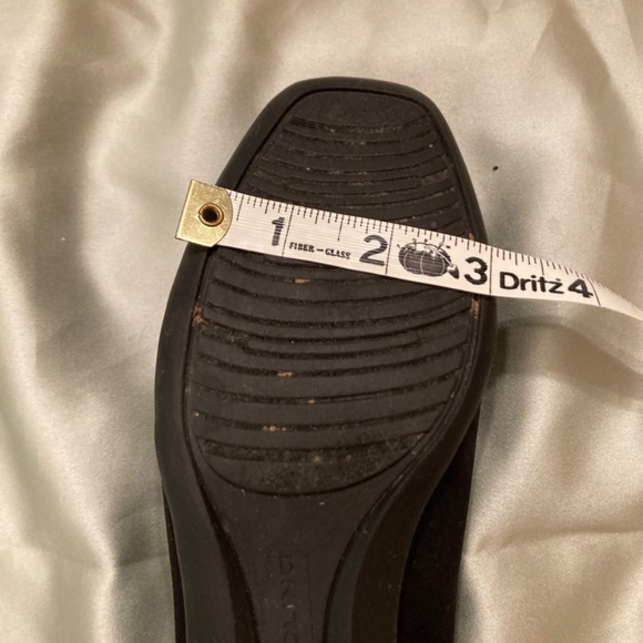 Bandolino Latera Black Wedge Slip-On Loafer Flats Faux Leather Size 6 VGUC - Picture 10 of 14